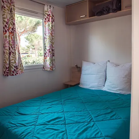 Camping Le Calypso 5 Etoiles Torreilles Room photo