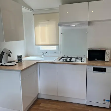Camping Le Calypso 5 Etoiles Torreilles Room photo
